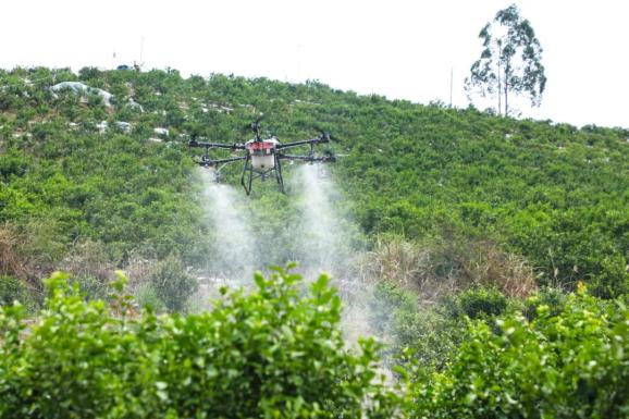 苏州植保无人机培训.jpg 苏州植保无人机培训.jpg